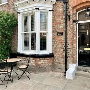 Portland Apartment York
